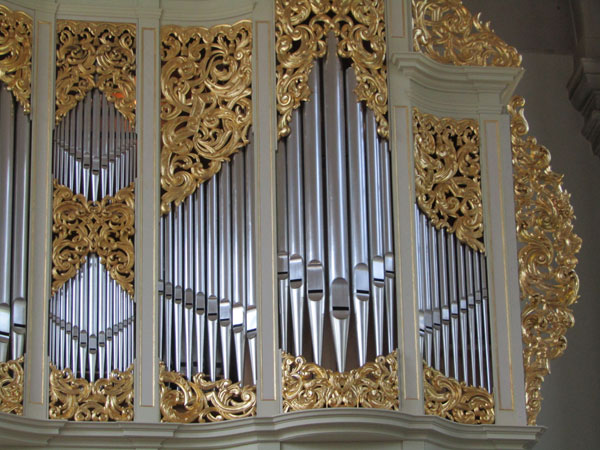 Beeldhouwwerk voor orgel Wondelgem